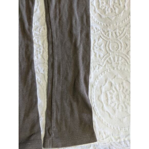 Peek girls sz. 8 khaki ribbed legging pants. Soft, great shape - Picture 2 of 9